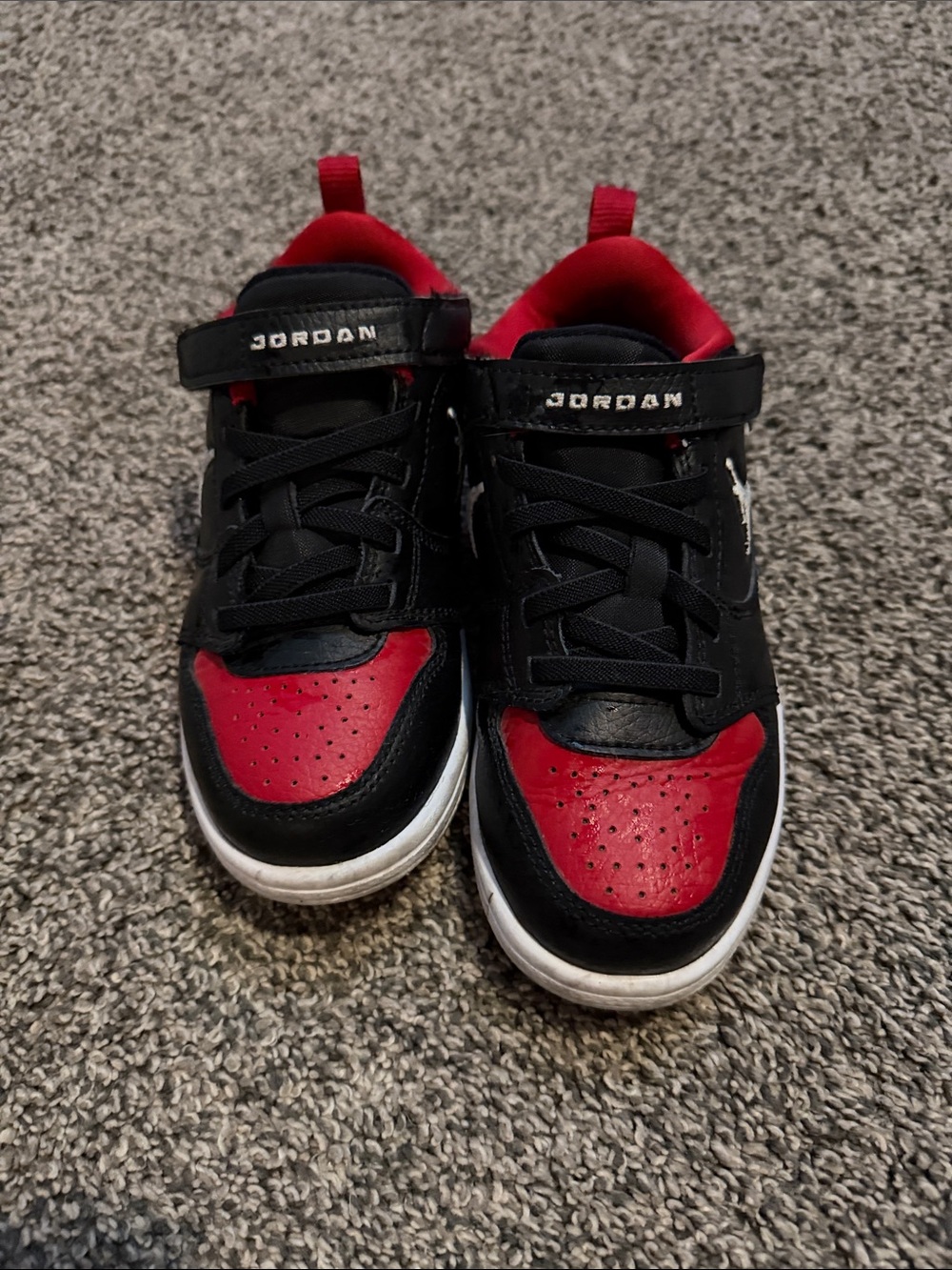 Jordan Kids Black and Red Low-Top Sneakers